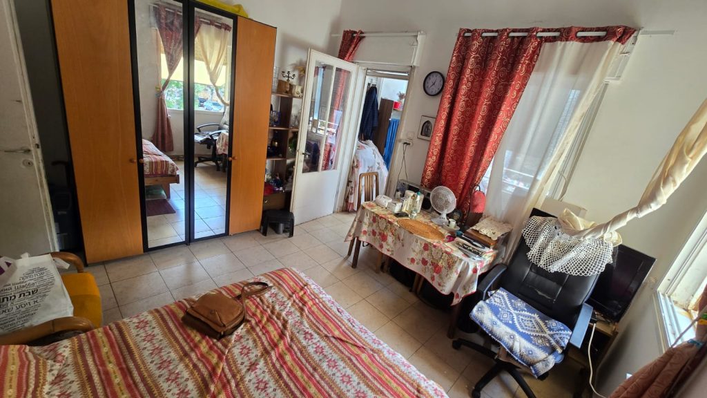 WhatsApp Image 2025-08-27 at 12.46.13 (2)