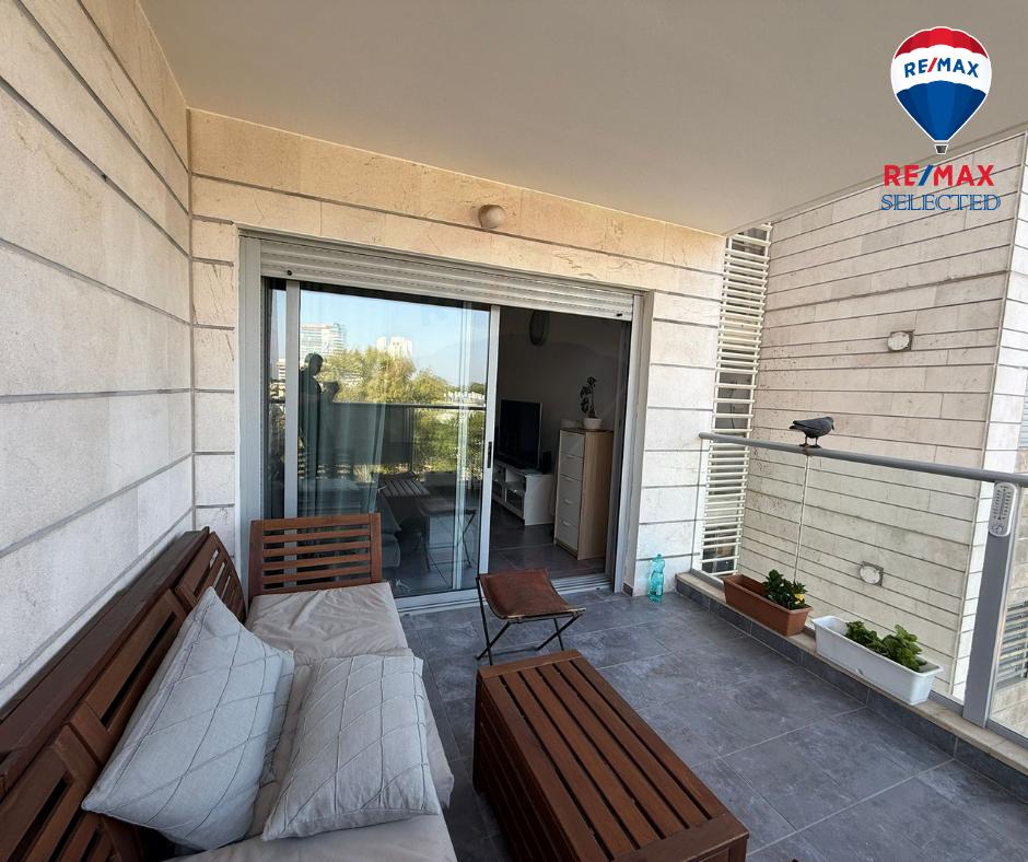 WhatsApp Image 2025-11-09 at 12.55.49 (2)