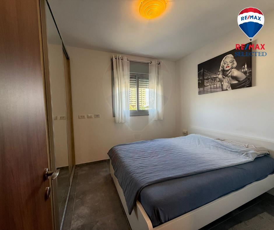 WhatsApp Image 2025-11-09 at 12.55.51 (2)