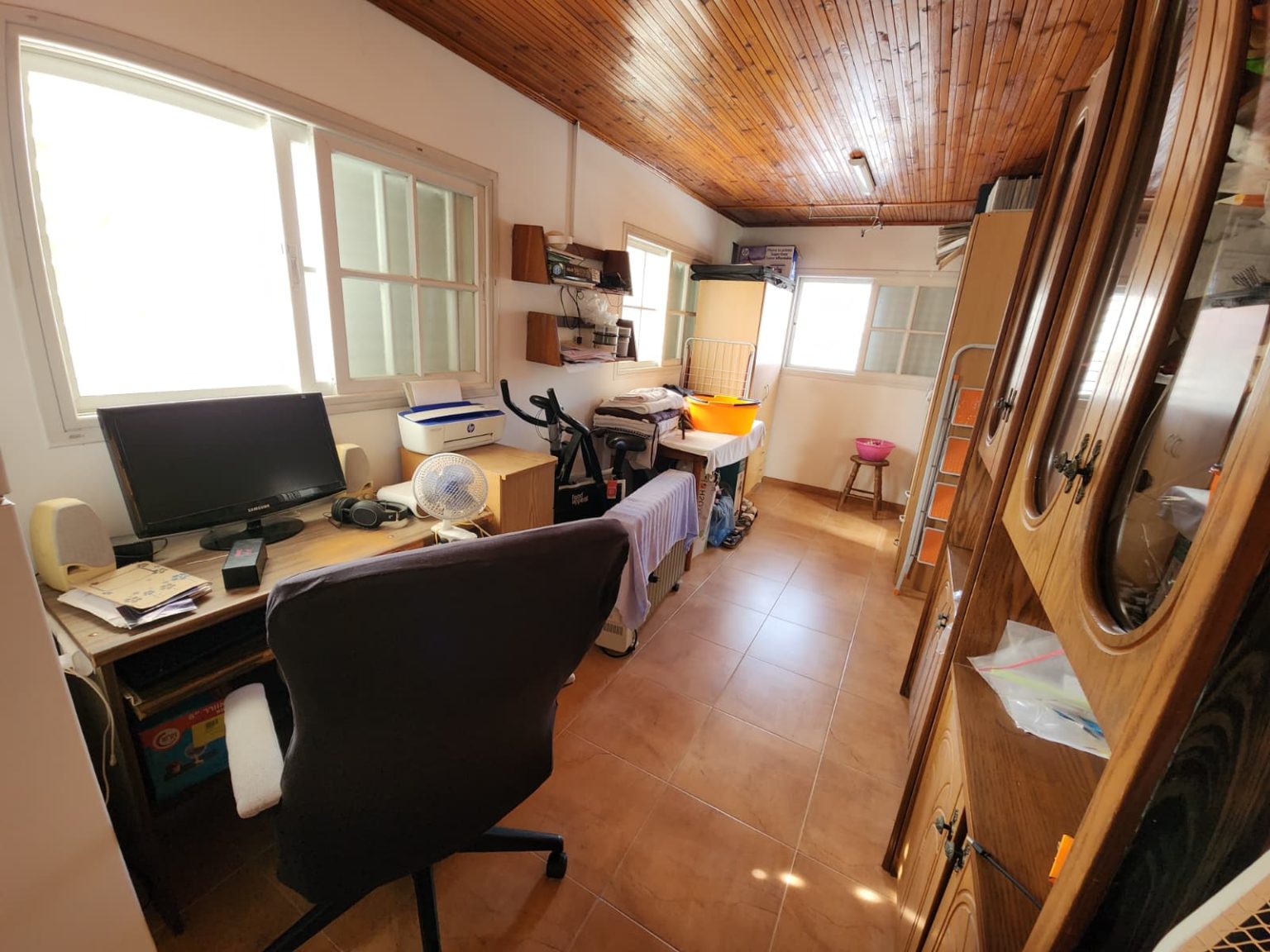 WhatsApp Image 2025-11-18 at 13.01.40 (2)