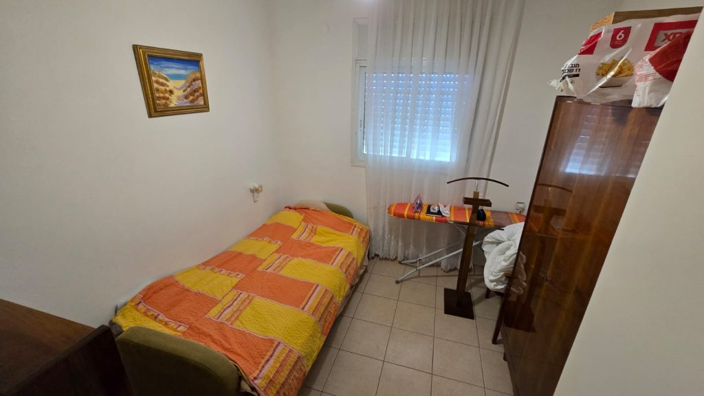 WhatsApp Image 2025-08-20 at 15.08.04 (1)