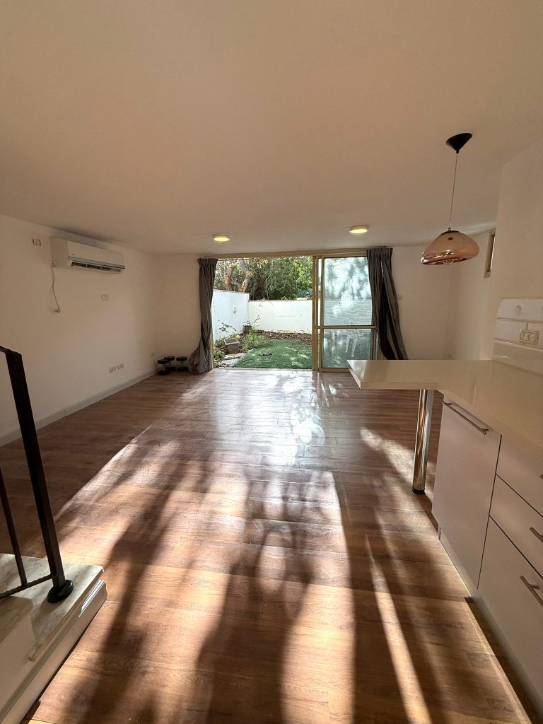 WhatsApp Image 2026-02-01 at 21.38.35 (4)