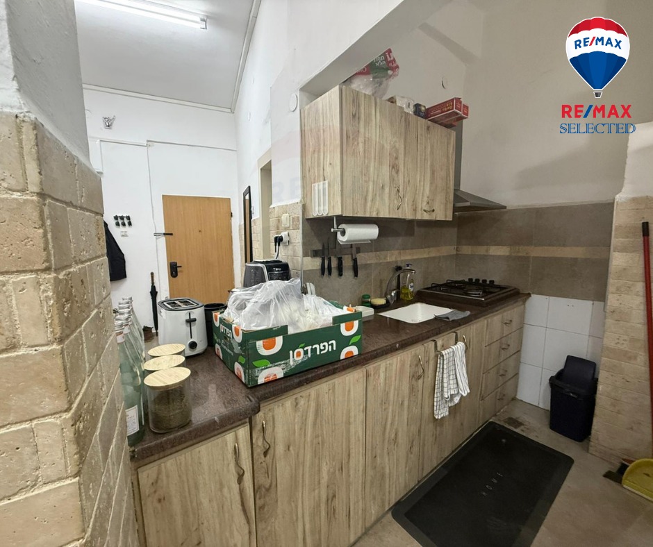 WhatsApp Image 2026-02-17 at 12.00.41 (1)