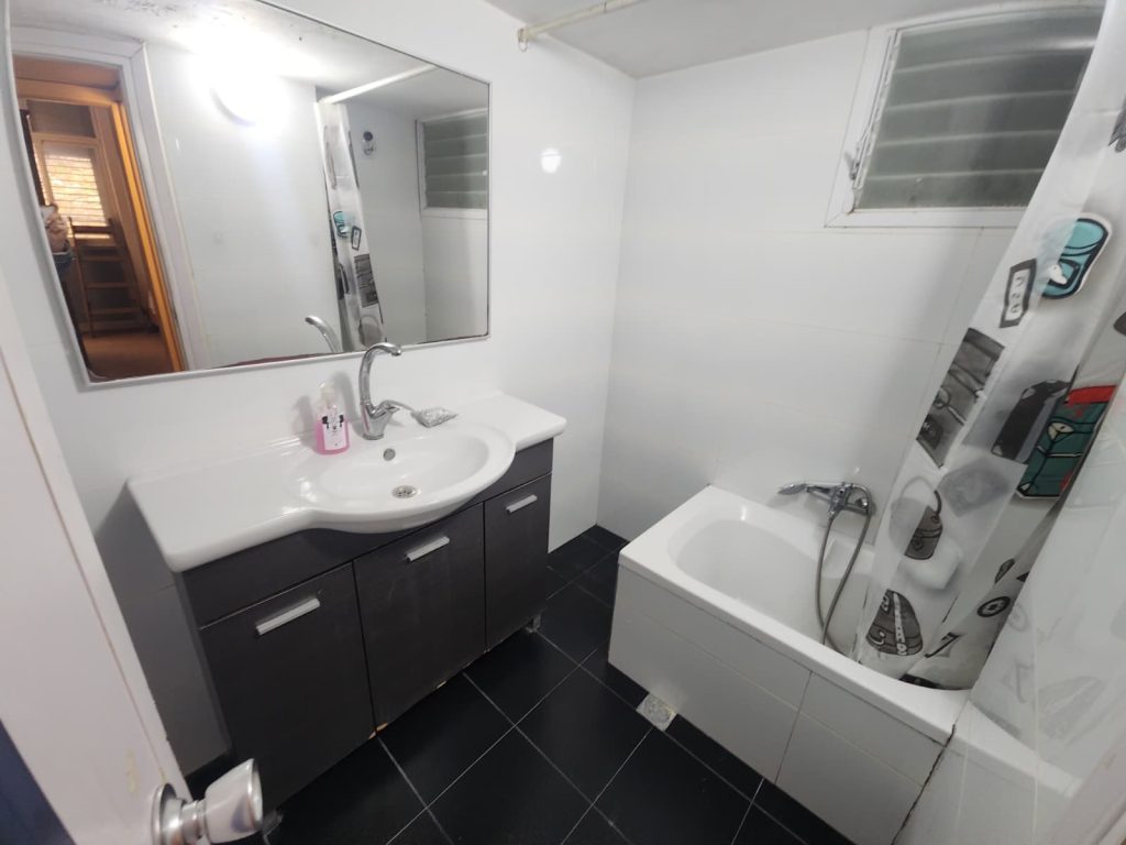 WhatsApp Image 2026-03-05 at 14.06.49 (1)