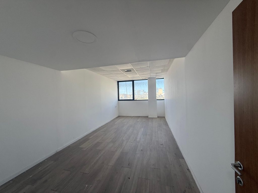 WhatsApp Image 2026-03-25 at 15.18.42